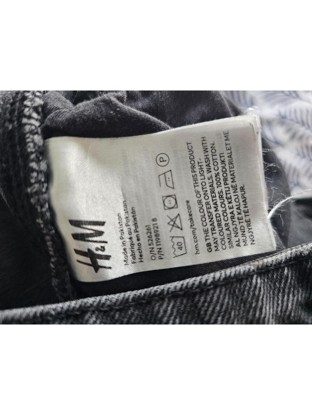 Women's H&M Divided Cargo Denim Jeans Pants Straight Leg Black Washed Size 0 - Picture 4 of 10